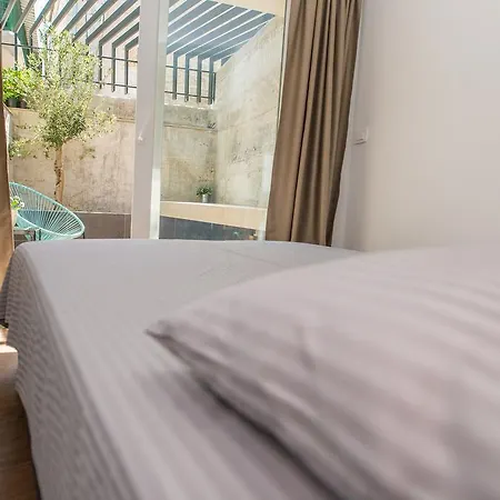 Marinac Center & Appartement Split